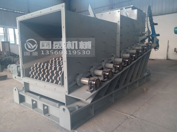 香蕉型滾流振動(dòng)篩 香蕉型滾流振動(dòng)篩